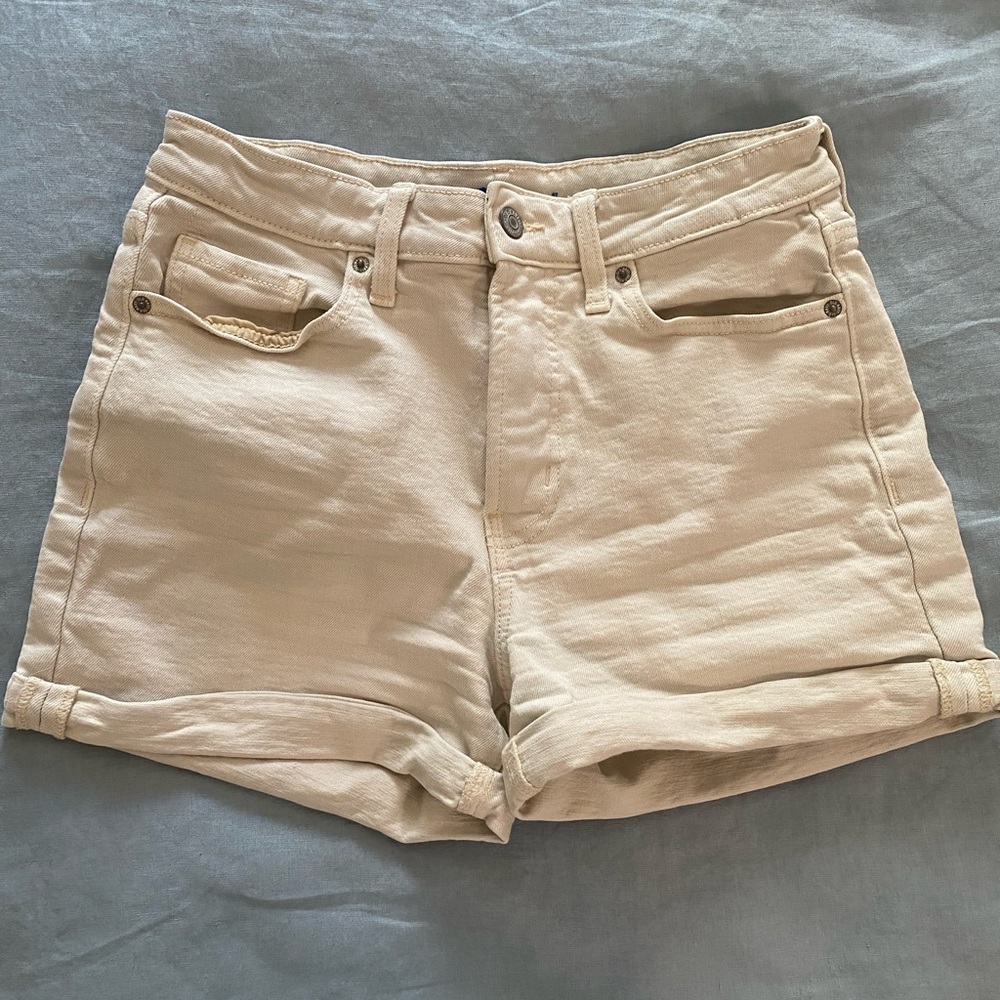 Old Navy Boyfriend Jean Shorts